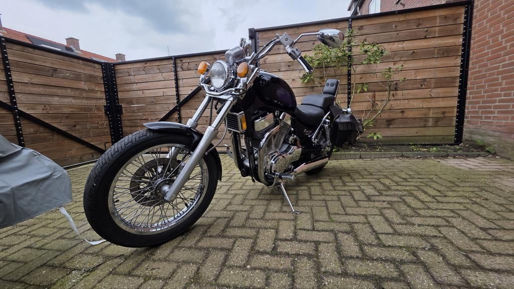 Suzuki VS 1400 intruder, Motoren, Motoren | Suzuki, Cardan-aandrijving, 2 cilinders, Occasion, Chopper