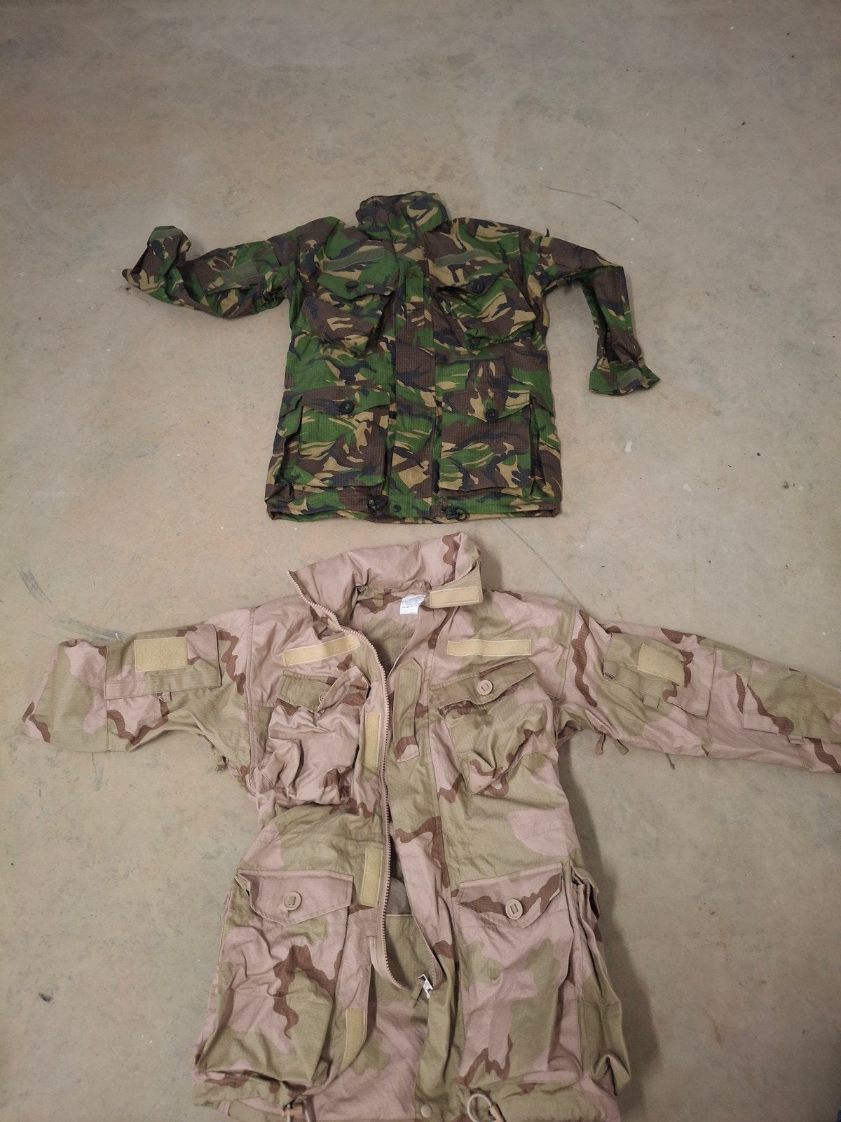 Militair jassenpakket: 3 jassen, diverse maten en kleuren, Meerkleurig, Nieuw, Ophalen of Verzenden, Overige maten