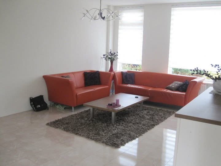 2 oranje bankstellen, Antiek en Kunst, Antiek | Meubels | Stoelen en Banken, Ophalen