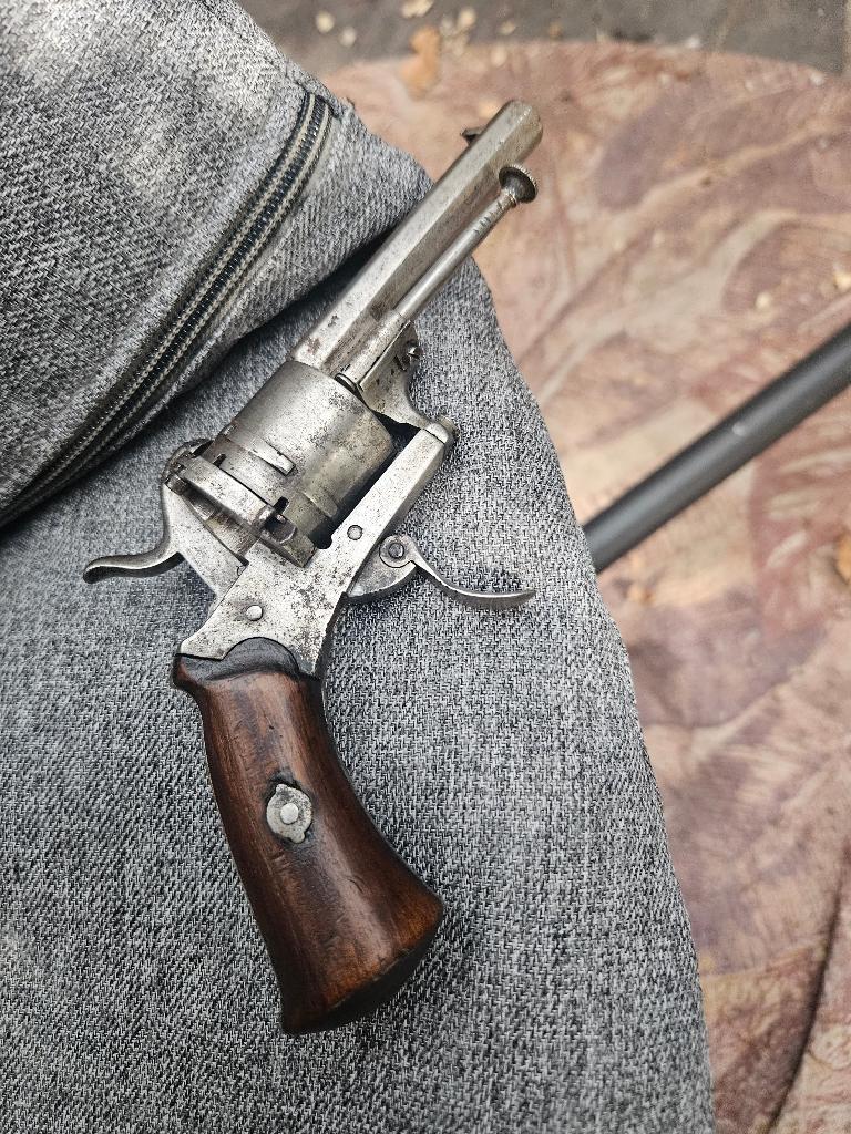 Antiek zwartkruit penvuur revolver, Verzamelen, Militaria | Algemeen, Ophalen of Verzenden, Landmacht, Nederland