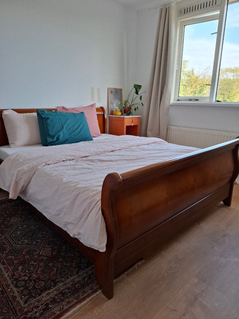 Kersenhouten sleebed 160 x 200, Huis en Inrichting, Ophalen, Gebruikt, Bruin, Tweepersoons