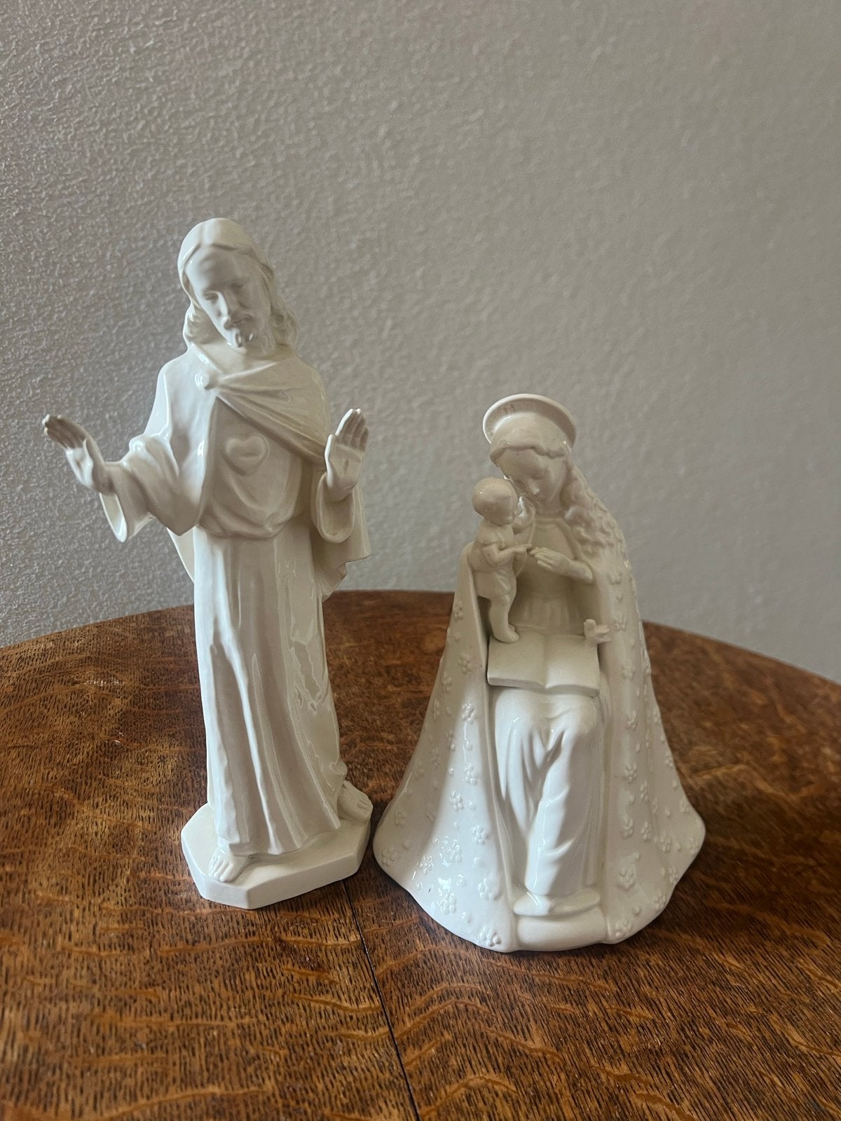 Goebel Biscuit Porselein Beelden: Jezus en Maria met Kind, Antiek en Kunst, Antiek | Religie, Ophalen