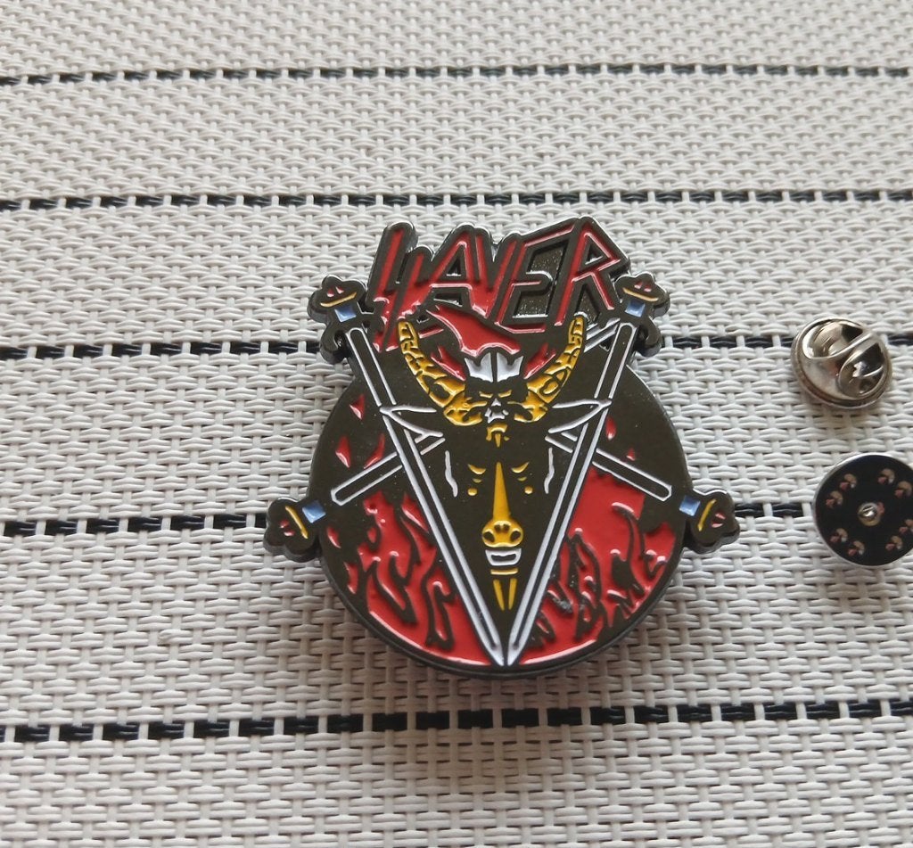 Slayer prachtige shaped metal pin badge speld n2 metal, Verzenden, Nieuw, Overige typen