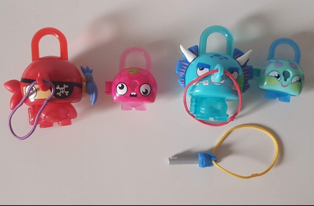 LOCK STAR POPPETJES, Ophalen of Verzenden, Zo goed als nieuw
