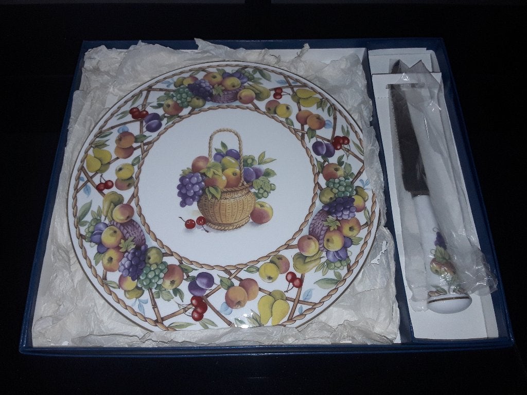 Royal Worcester Fruitbasket taartplateau&mes, Verzenden, Nieuw, Porselein, Overige typen