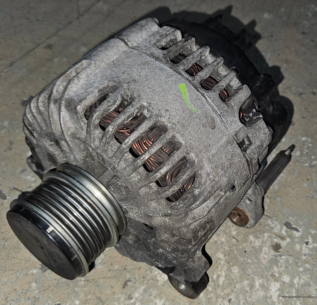 Dynamo Volkswagen Caddy 1.9 TDI 2009, Ophalen of Verzenden