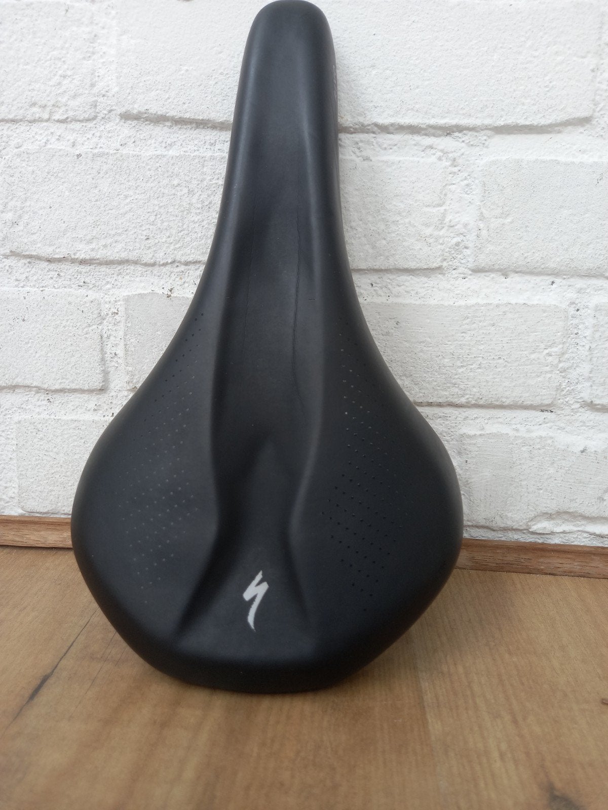 Specialized zadel ( 40 km oud ), Specialized, Ophalen of Verzenden, Zo goed als nieuw, Zadel