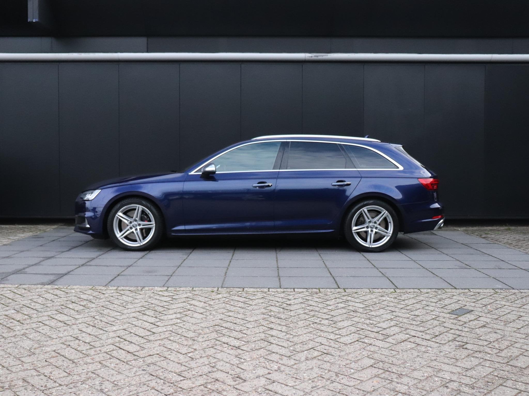 Audi A4 Avant 3.0 TFSI S4 quattro Pro Line Plus | LEDER | ME, Auto's, Gebruikt, 2995 cc, A4, Leder