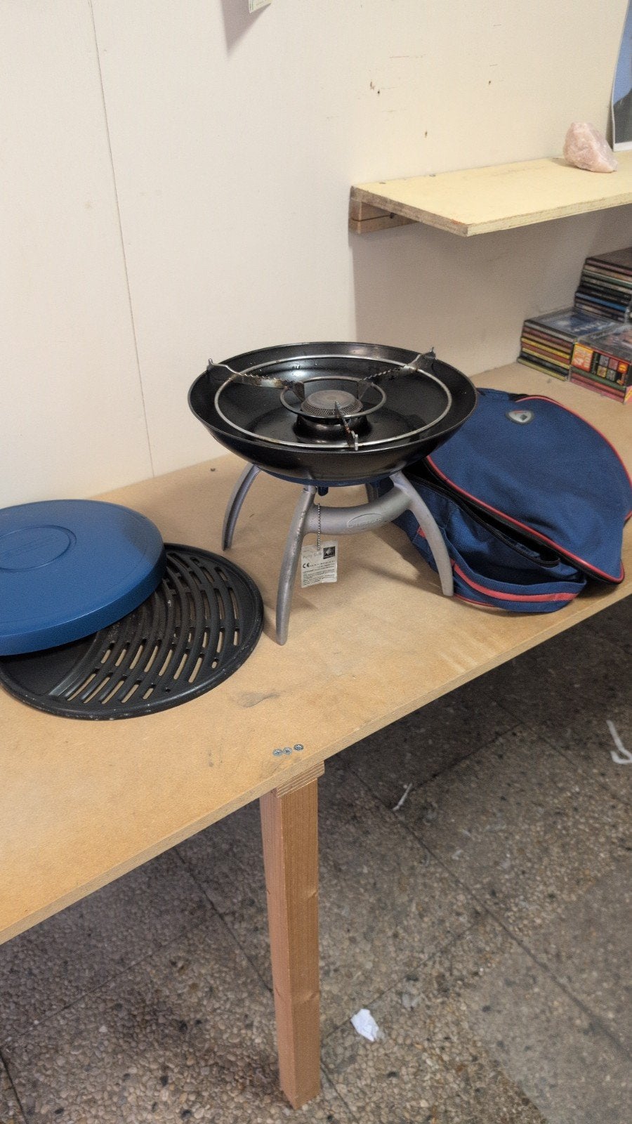 Campingaz Party Grill 200 - Compacte en complete gasbarbecue, Ophalen of Verzenden, Zo goed als nieuw