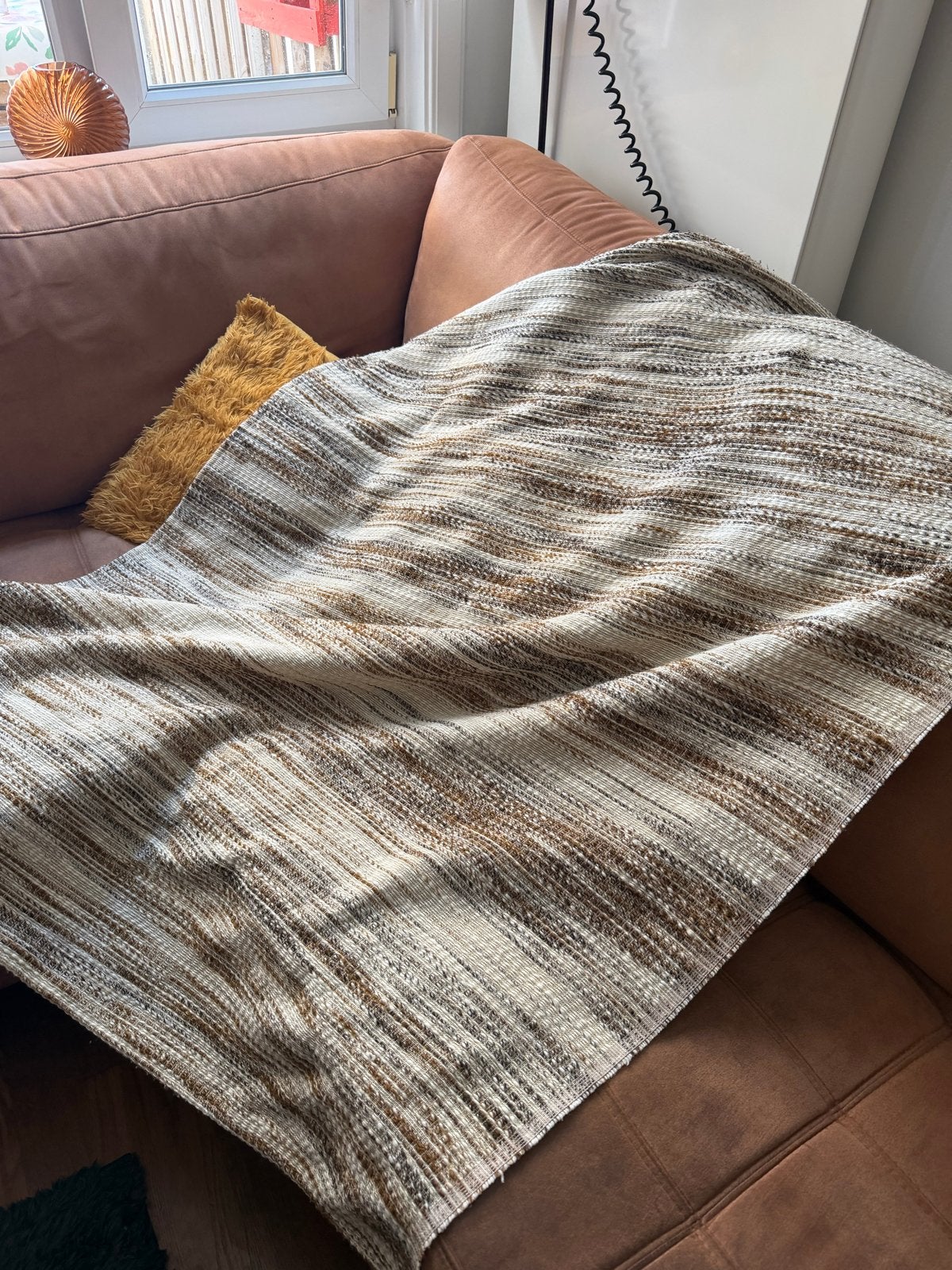 Vintage Tafelkleed Tafellaken 104x150 cm Bruin Ecru, Overige materialen, Gebruikt, Ophalen of Verzenden, Meerkleurig