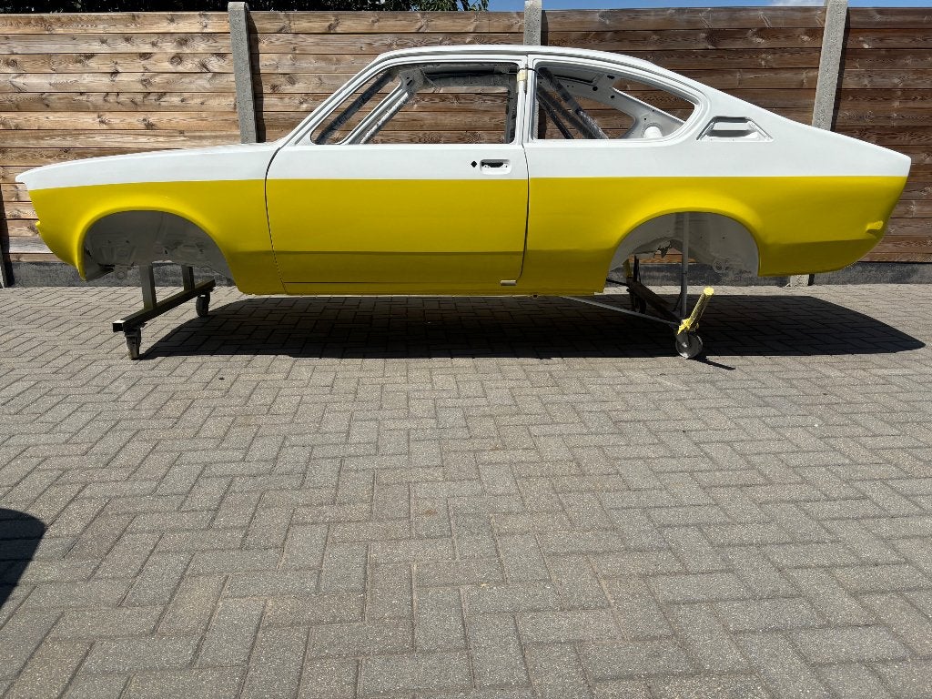 Opel kadett c coupe 1.6 met OMP rolkooi, Voor, Opel, Nieuw, Ophalen of Verzenden