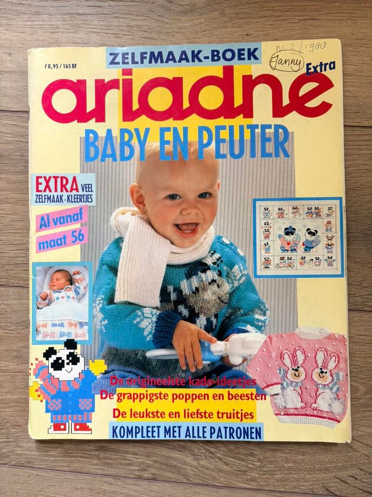 Ariadne baby en peuter nr 2/1988, Ophalen of Verzenden, Zo goed als nieuw, Breien of Haken, Patroon of Boek