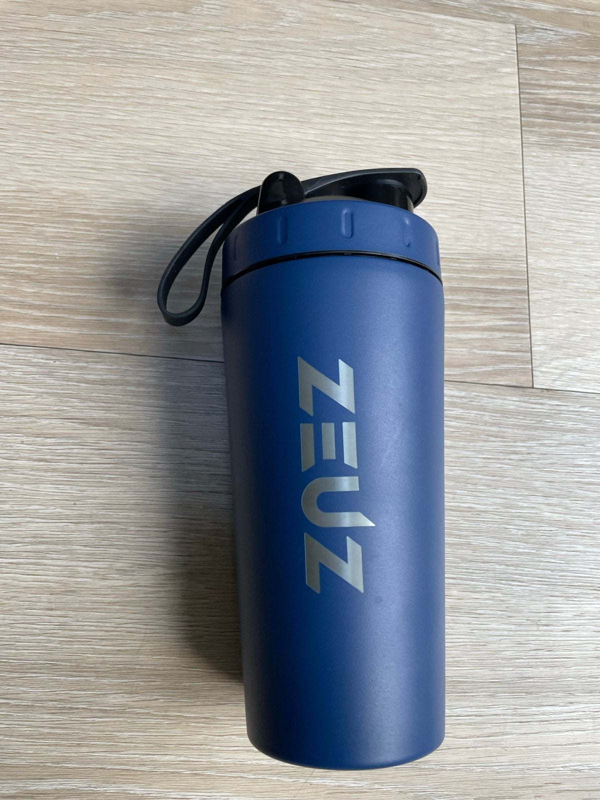 Zeuz Proteïne Shaker - Blauw, Ophalen, Zo goed als nieuw