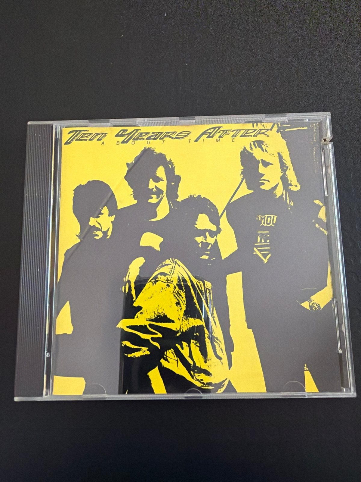 Ten Years After - About Time, Ophalen of Verzenden, Zo goed als nieuw, Inclusief boekje, Poprock