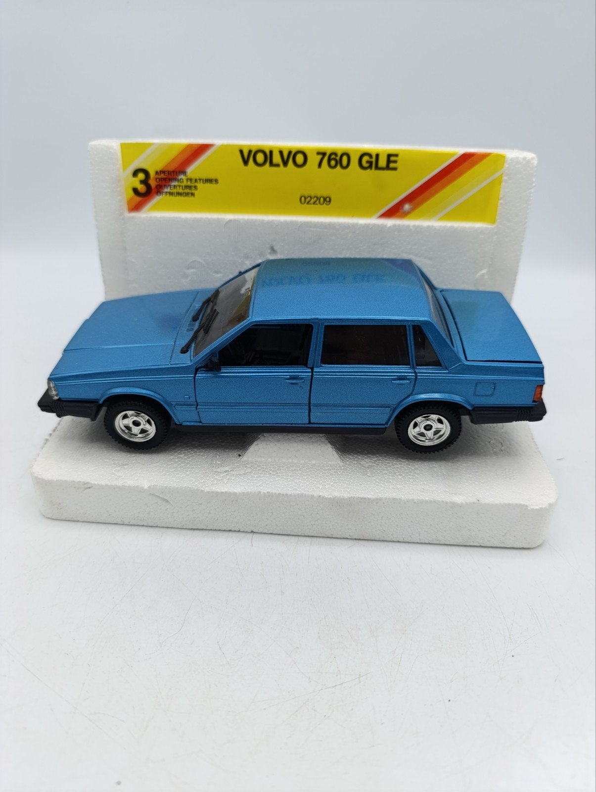 Fraaie, in mint-staat verkerende Polistil: Volvo 740/760 GLE, Ophalen of Verzenden, Zo goed als nieuw, Auto's