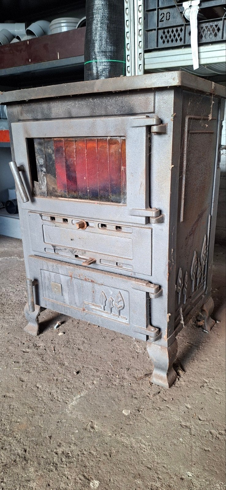 Gietijzeren kachel, Huis en Inrichting, Ophalen, Gebruikt, Hout, Houtkachel