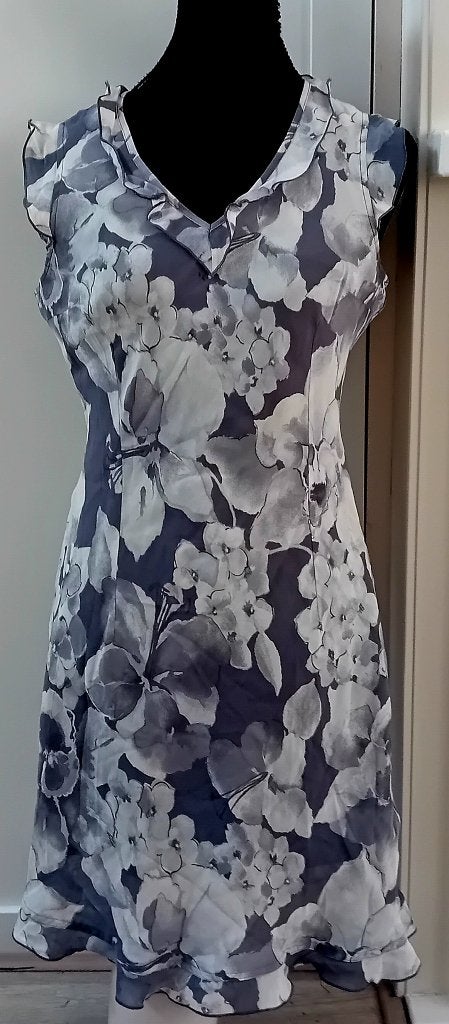 jurk,maat 38/40,Promod,grijs,wit,jurkje,feest,merk,vollant, Kleding | Dames, Maat 38/40 (M), Verzenden, Promod, Zo goed als nieuw