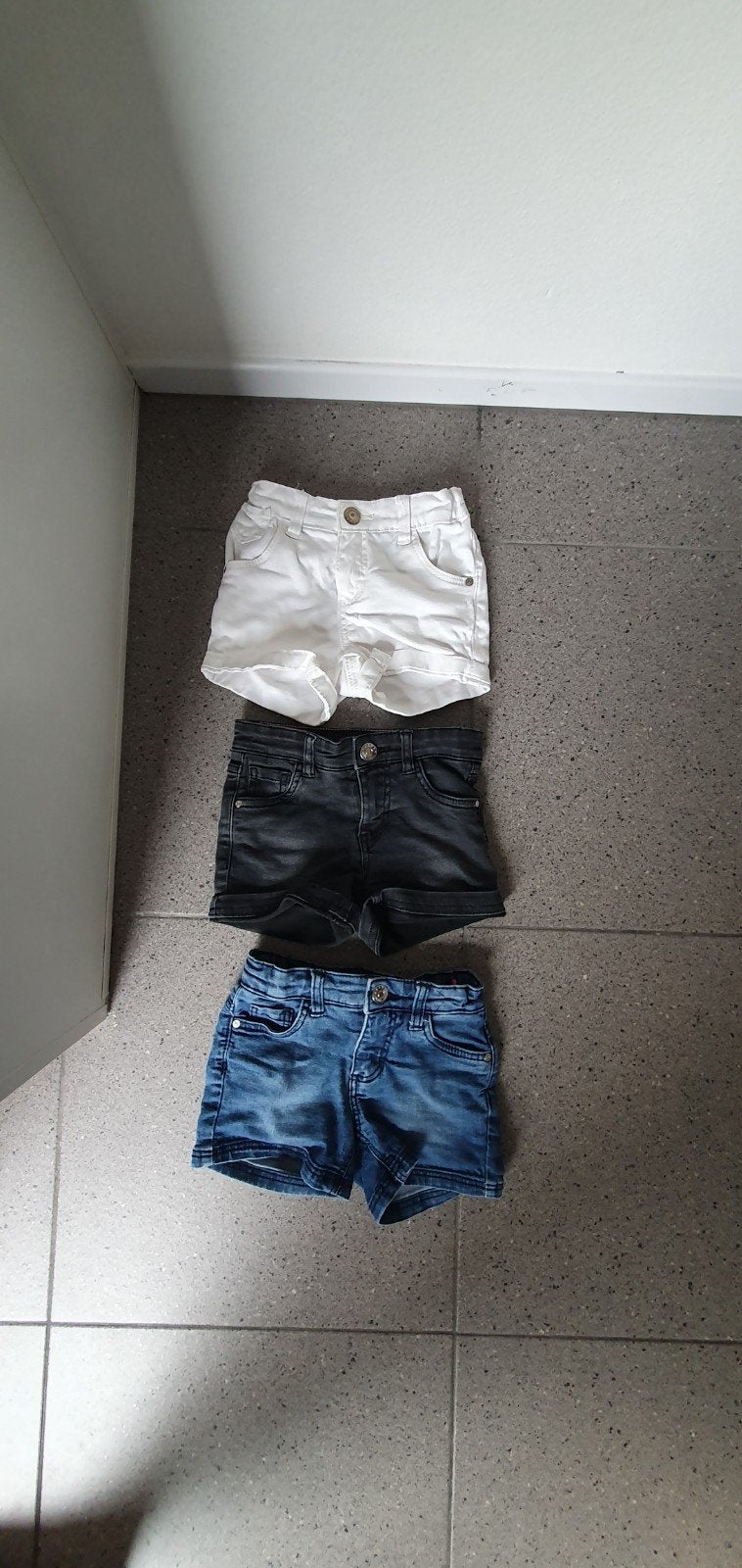 3x Hema korte broek nieuwstaat, Broek, Meisje, Ophalen of Verzenden, Zo goed als nieuw