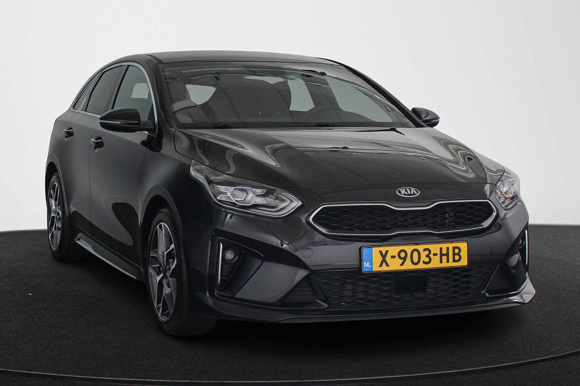 Kia ProCeed 1.5 T-GDI GT-Line Automaat Stoel-Stuurverwarming, Auto's, Stof, Gebruikt, Euro 6, 4 cilinders