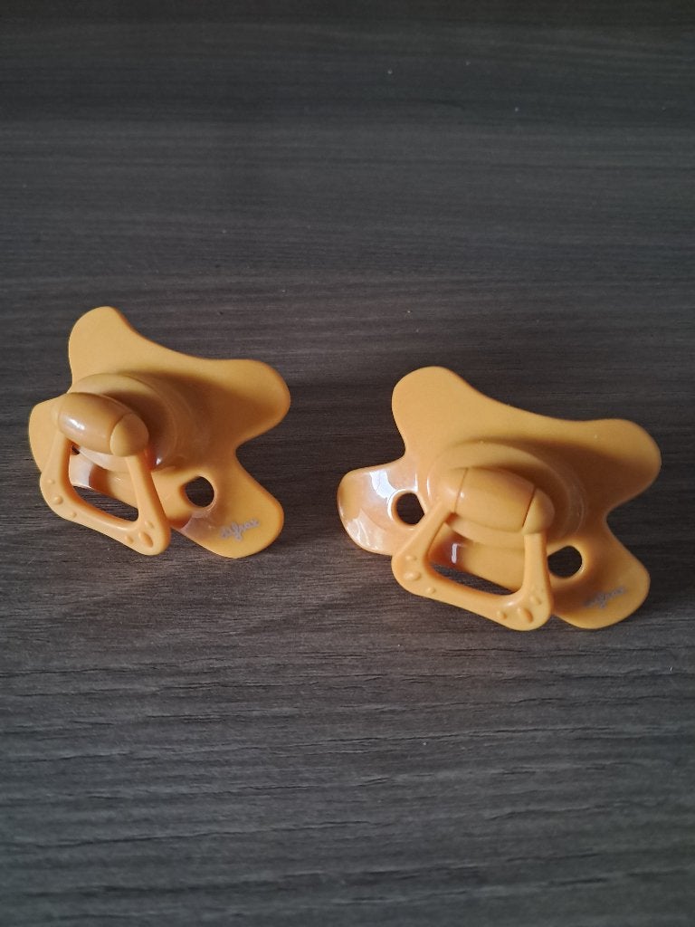 K342 Nieuwe fopspenen difrax 12+ maanden, Kinderen en Baby's, Babymode-accessoires, Ophalen of Verzenden, Nieuw, Difrax