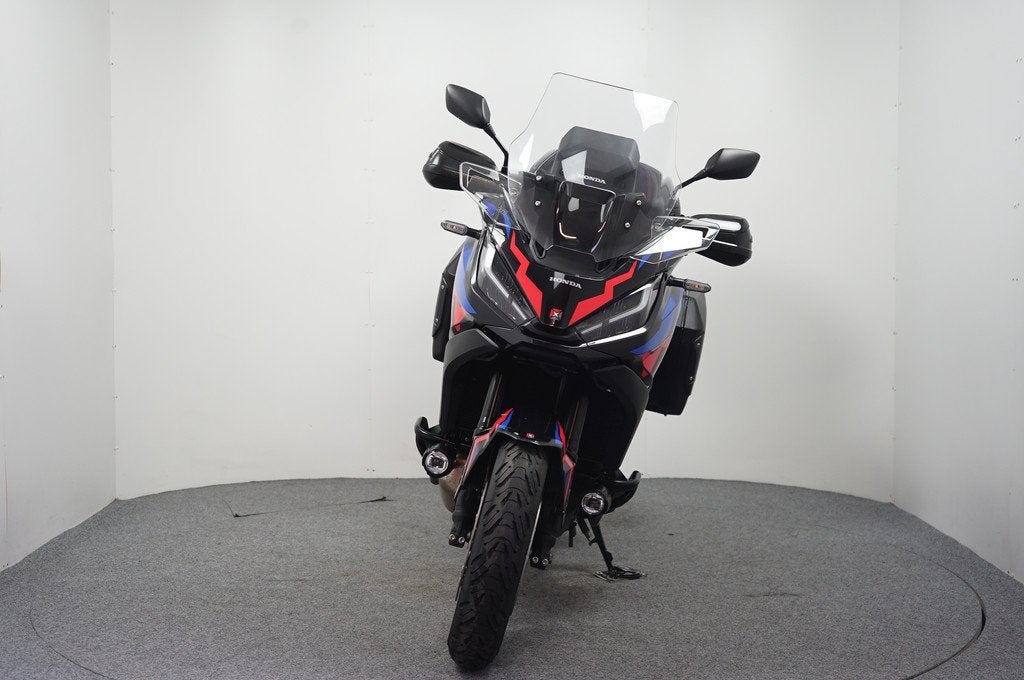 Honda NT 1100 DCT (bj 2024), Bedrijf, Toermotor, ABS