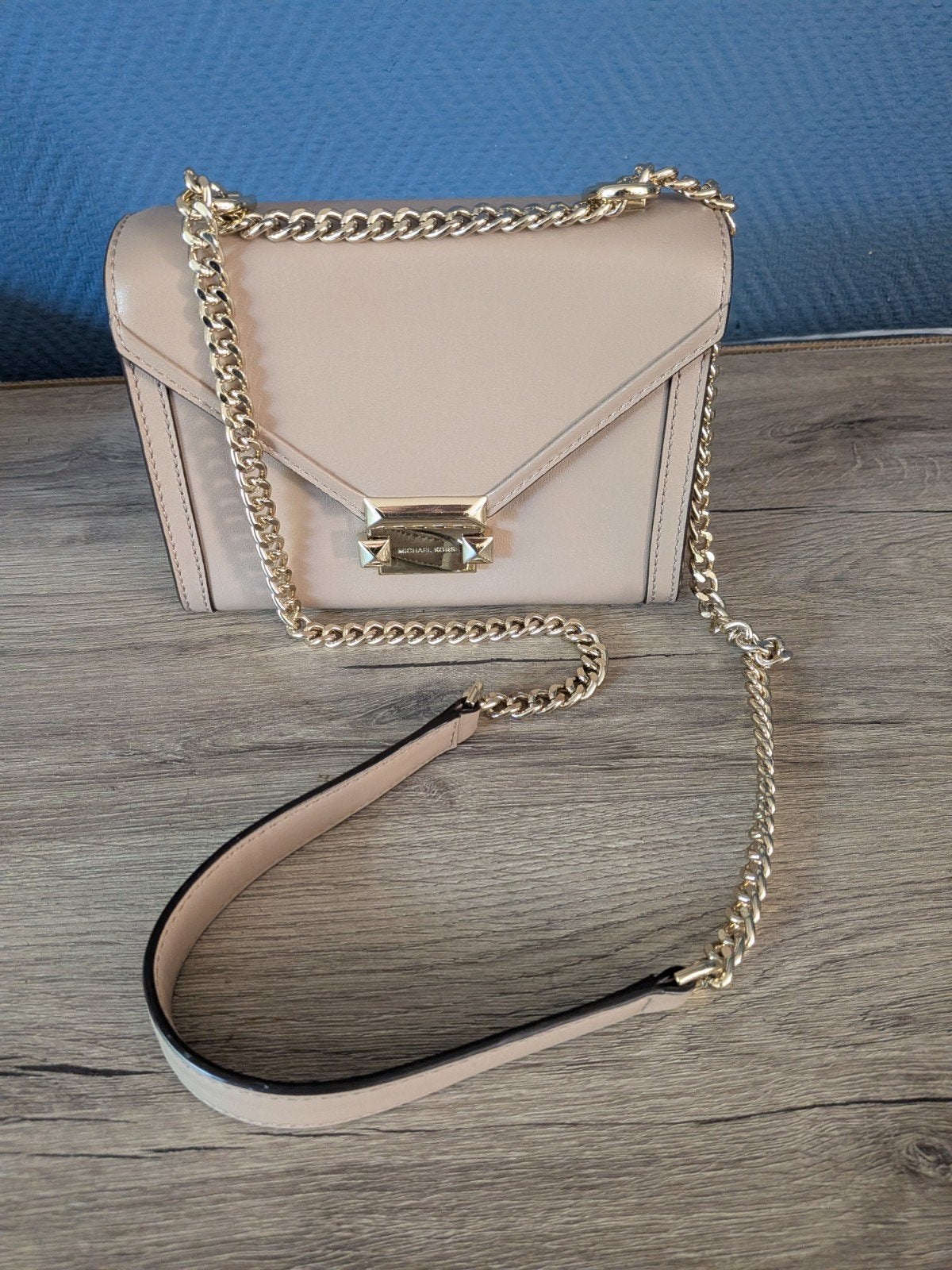 Michael Kors schoudertasje -  nieuw, Sieraden, Tassen en Uiterlijk, Tassen | Damestassen, Ophalen of Verzenden, Zo goed als nieuw
