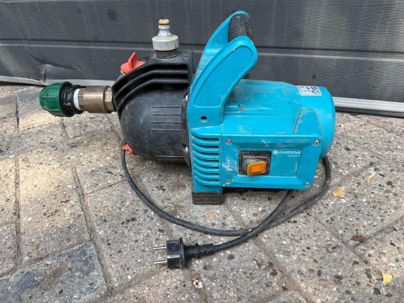 Gardena Pomp 3000/4 - Ideaal voor vijver en tuinberegening, Ophalen, Gebruikt, Elektrisch, Beregeningspomp