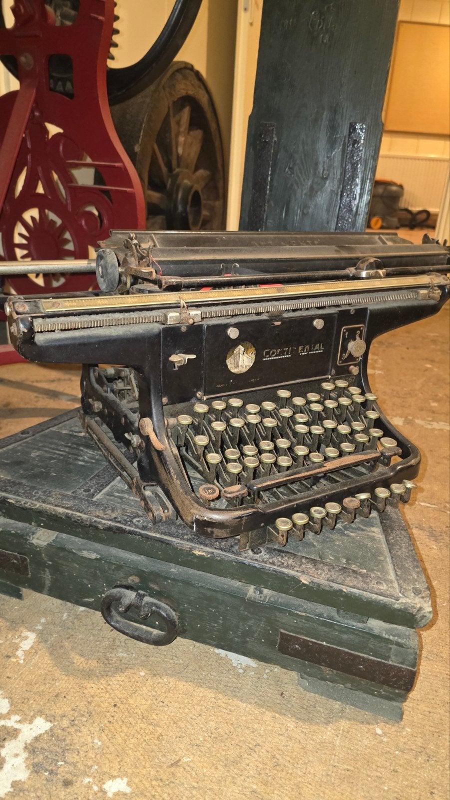 Antieke Continental typemachine, Antiek en Kunst, Antiek | Kantoor en Zakelijk, Ophalen