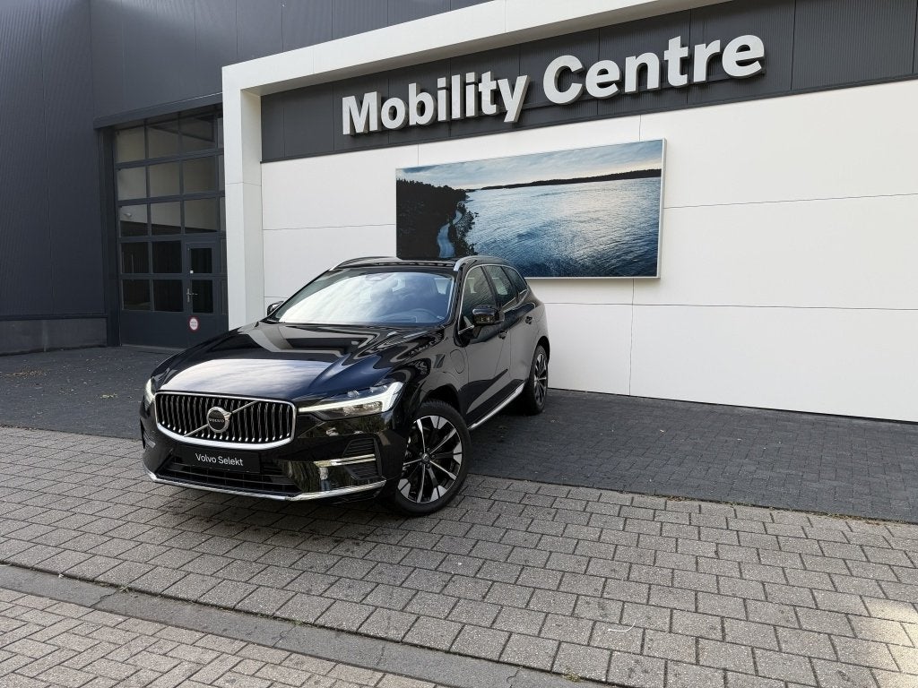Volvo XC60 2.0 T8 AWD Inscription | Harman & Kardon audio |