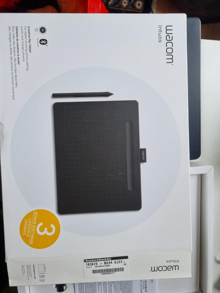 Wacom intuos M black, Ophalen of Verzenden, Gebruikt
