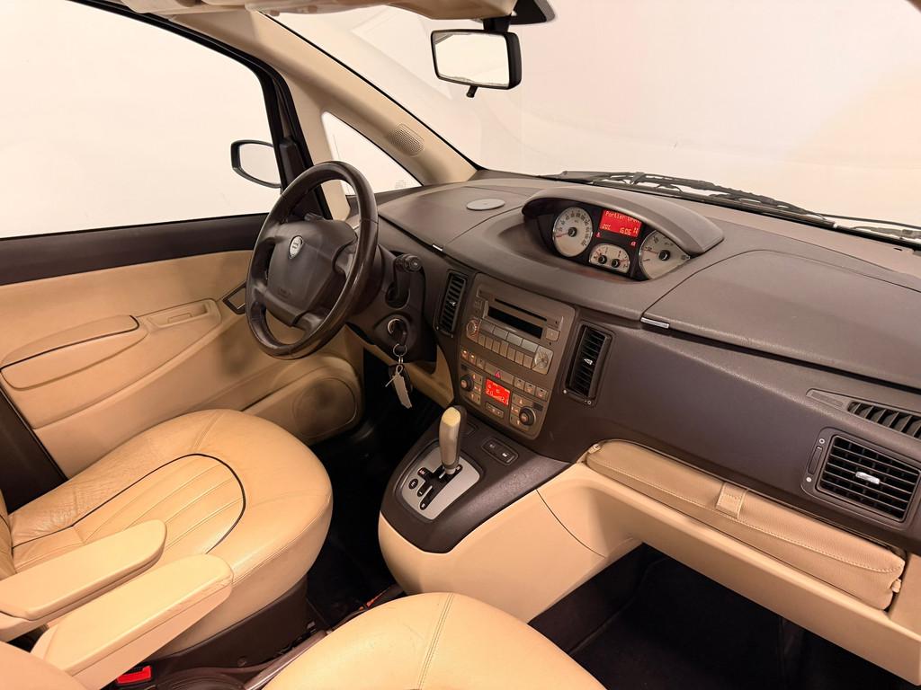 Lancia Musa 1.4-16V Platino Automaat en vele opties, Auto's, Lancia, Voorwielaandrijving, Gebruikt, Beige, Parkeersensor