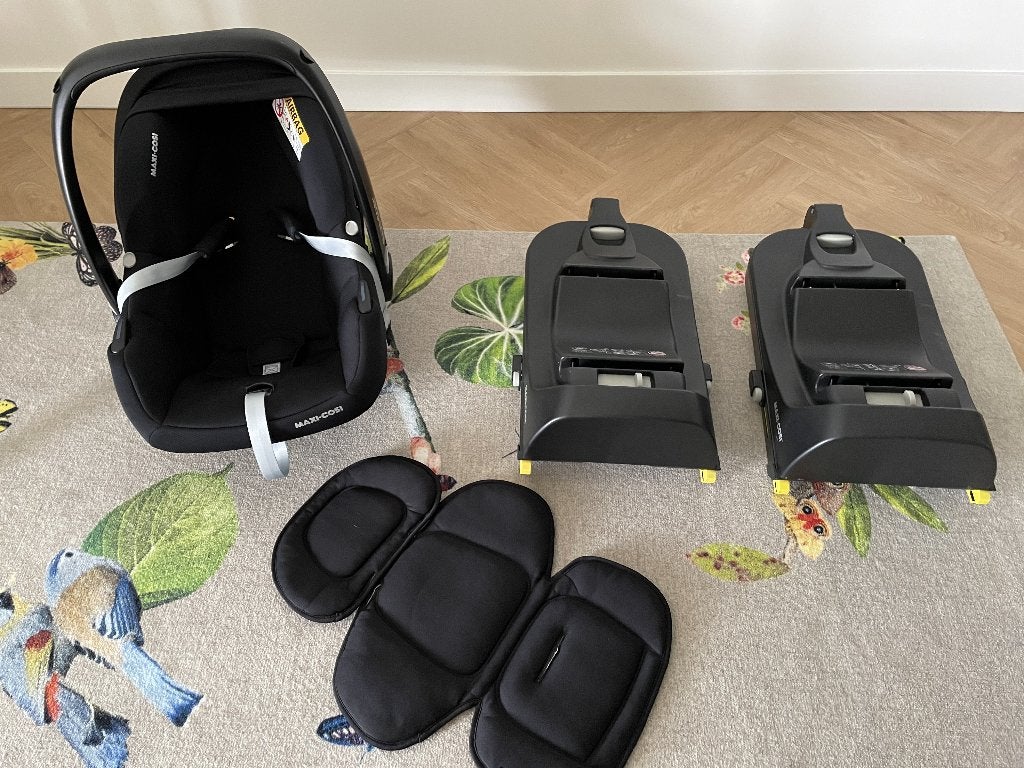 Maxi Cosi (Maxi-Cosi) Cabriofix I-Size Essential + 2x Isofix, Kinderen en Baby's, Ophalen, Afneembare rugleuning, Zo goed als nieuw