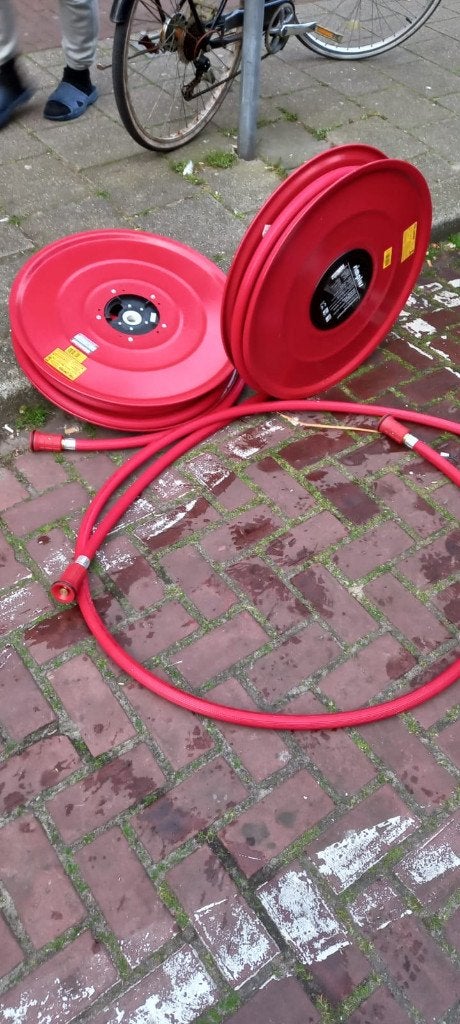Brandslang of tuinslang, Ophalen, Zo goed als nieuw, Tuinslang