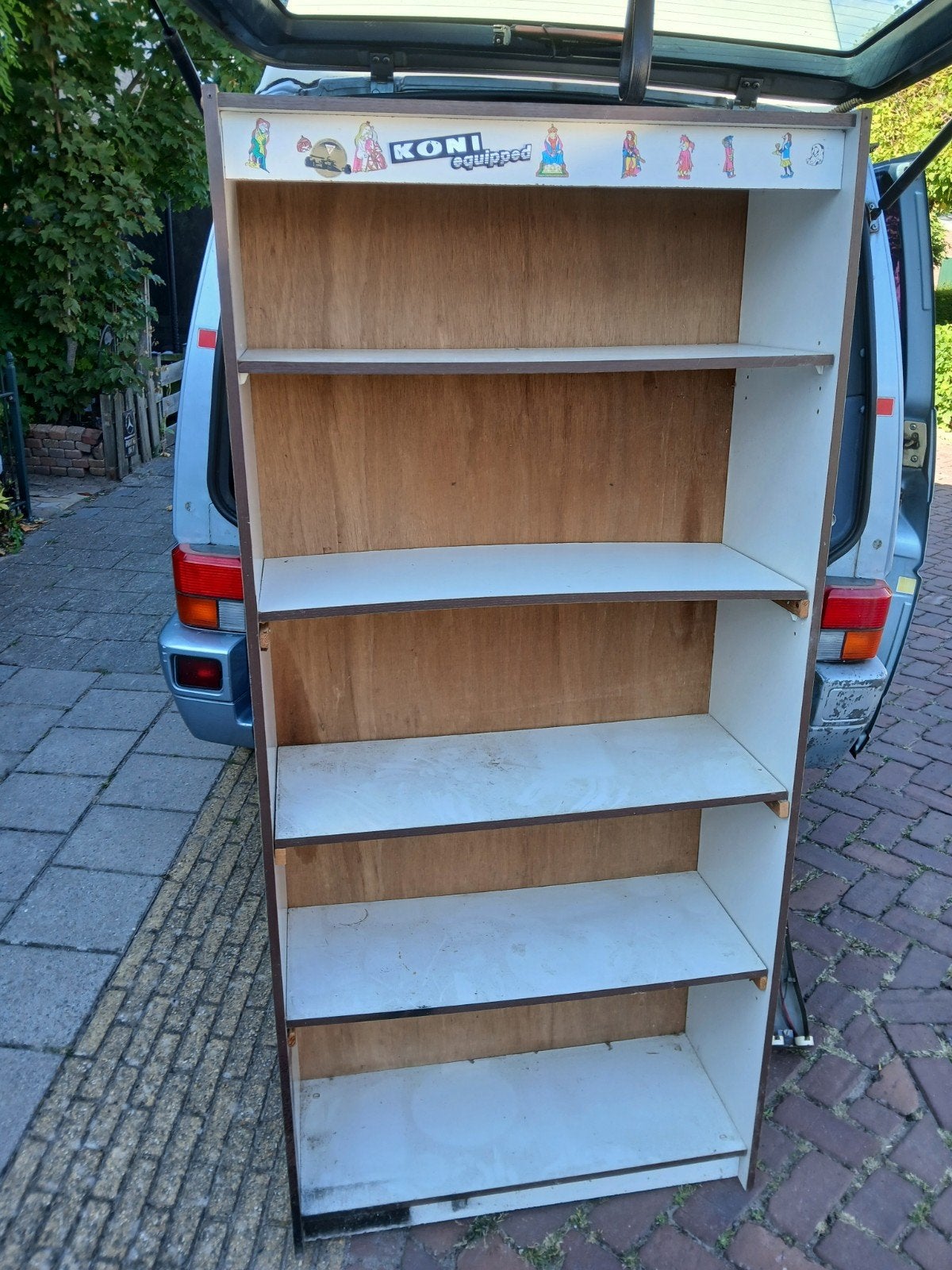 Stevige kast met achterwand voor in de schuur, Huis en Inrichting, Ophalen, Gebruikt