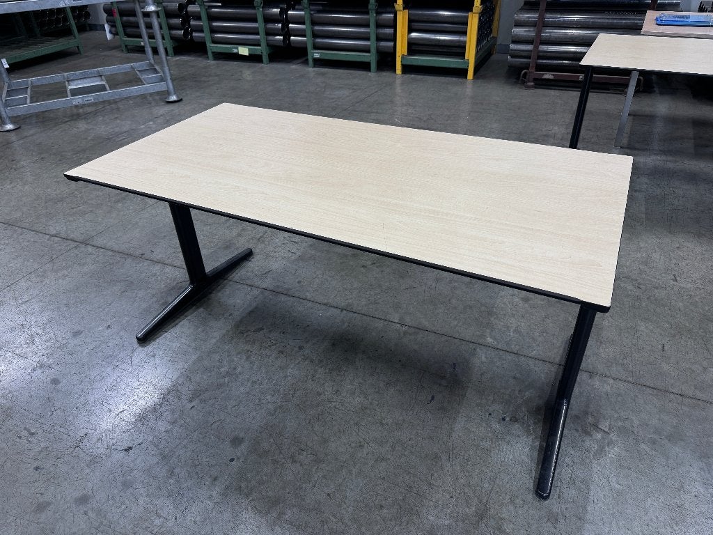 ahrend bureau, Huis en Inrichting, Bureaus, Ophalen, 160 cm, Gebruikt, Hout