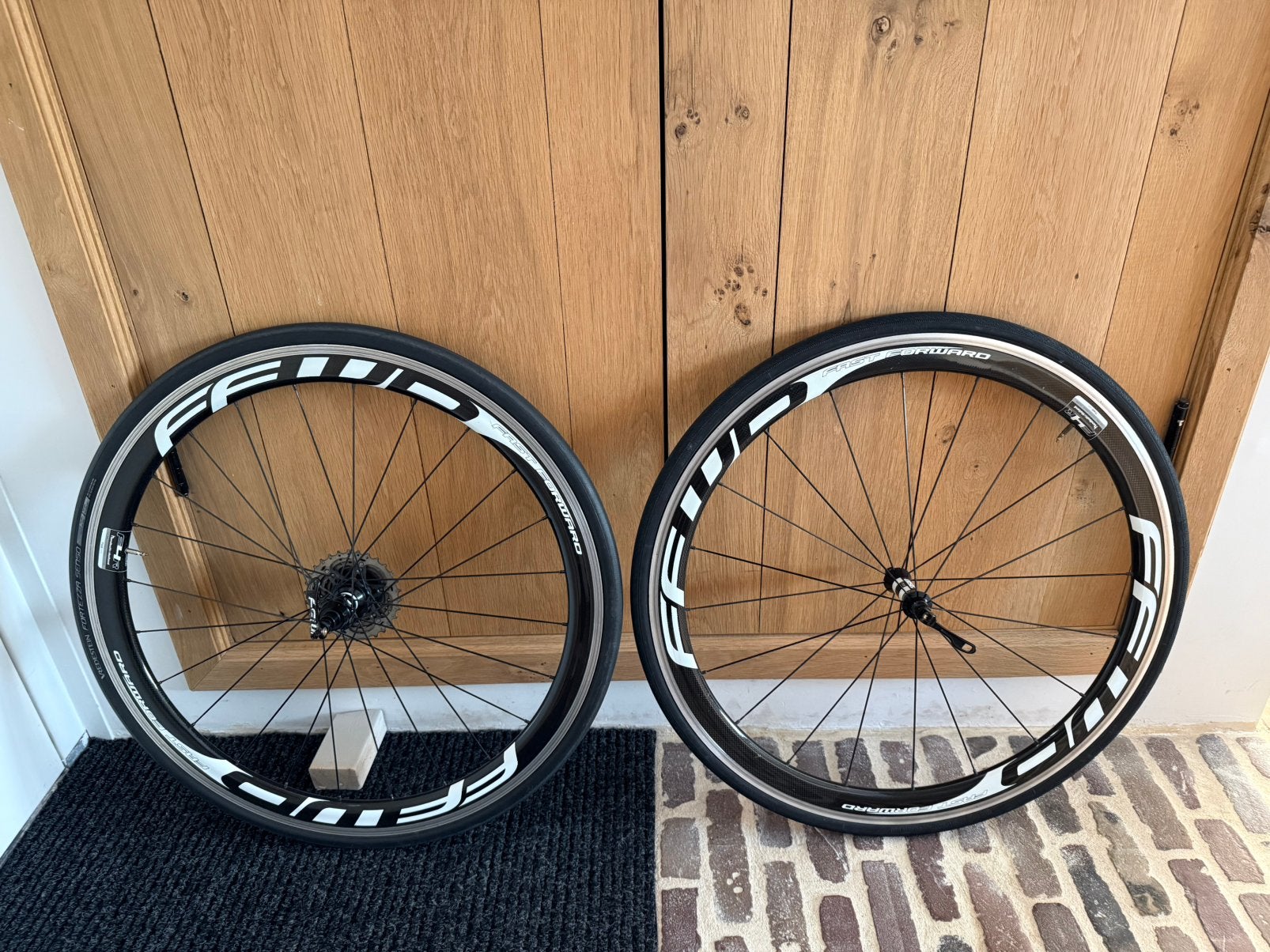 Fast Forward F4R, Ophalen, Zo goed als nieuw, Remmen, Aluminium