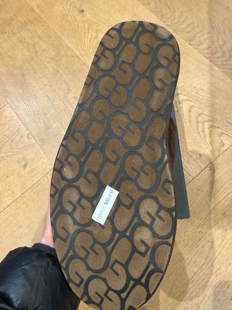 Ugg pantoffels bruin maat 40, Bruin, Nieuw, Ophalen of Verzenden, Pantoffels of Sloffen
