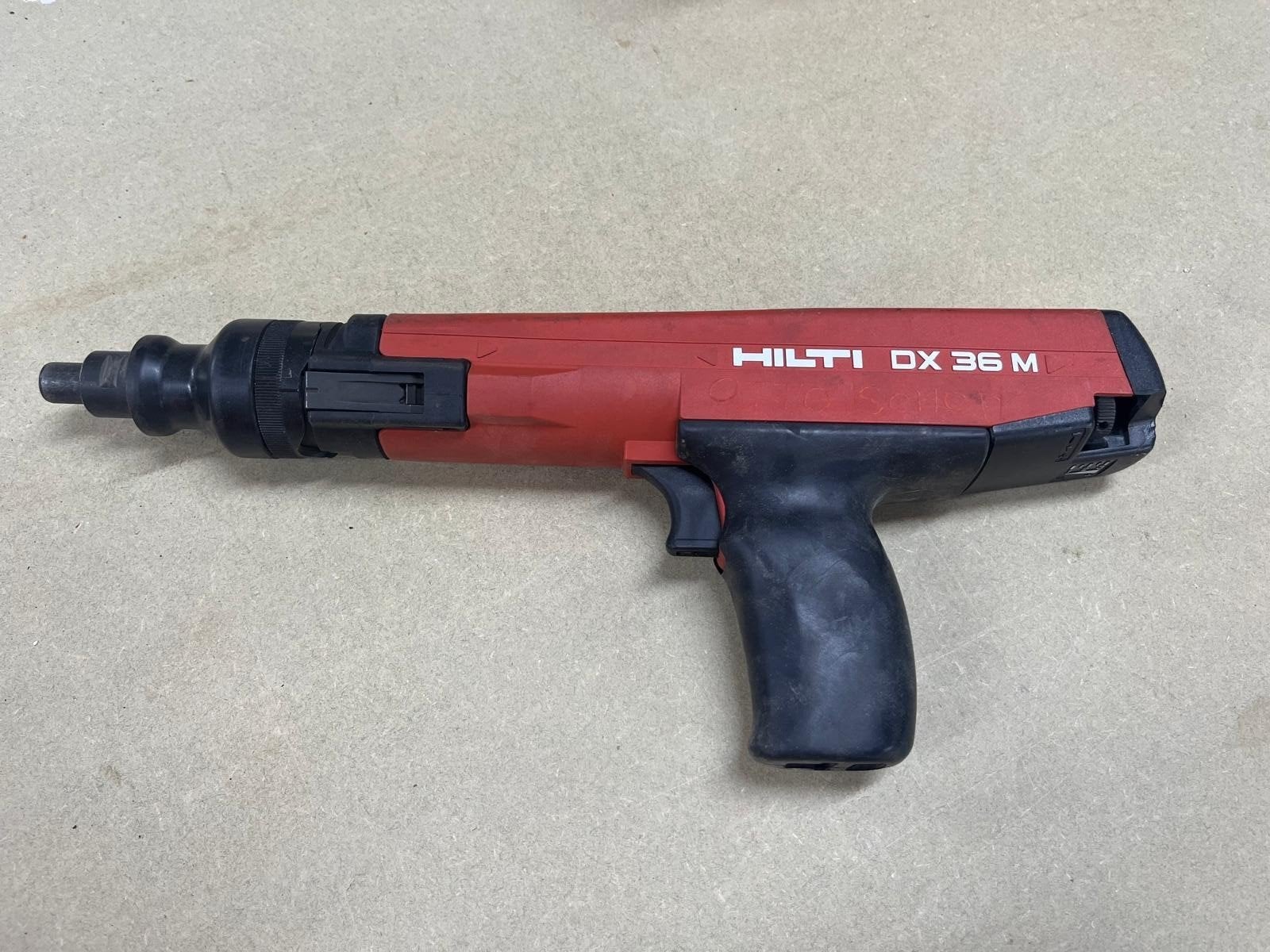 Hilti DX 36 M Schiethamer met toebehoren en patronen, Ophalen, Gebruikt, Overige typen, Hilti