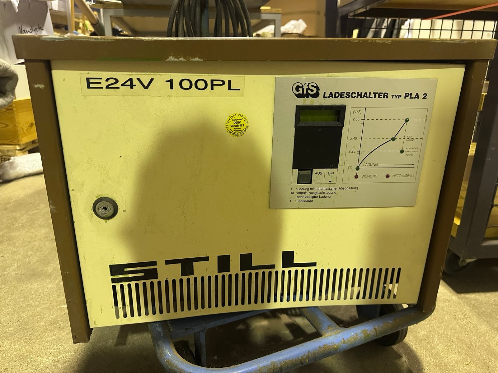 Still E24V 100PL Acculader voor 24V Industriële Batterijen, Ophalen of Verzenden, Elektrisch, Overige typen