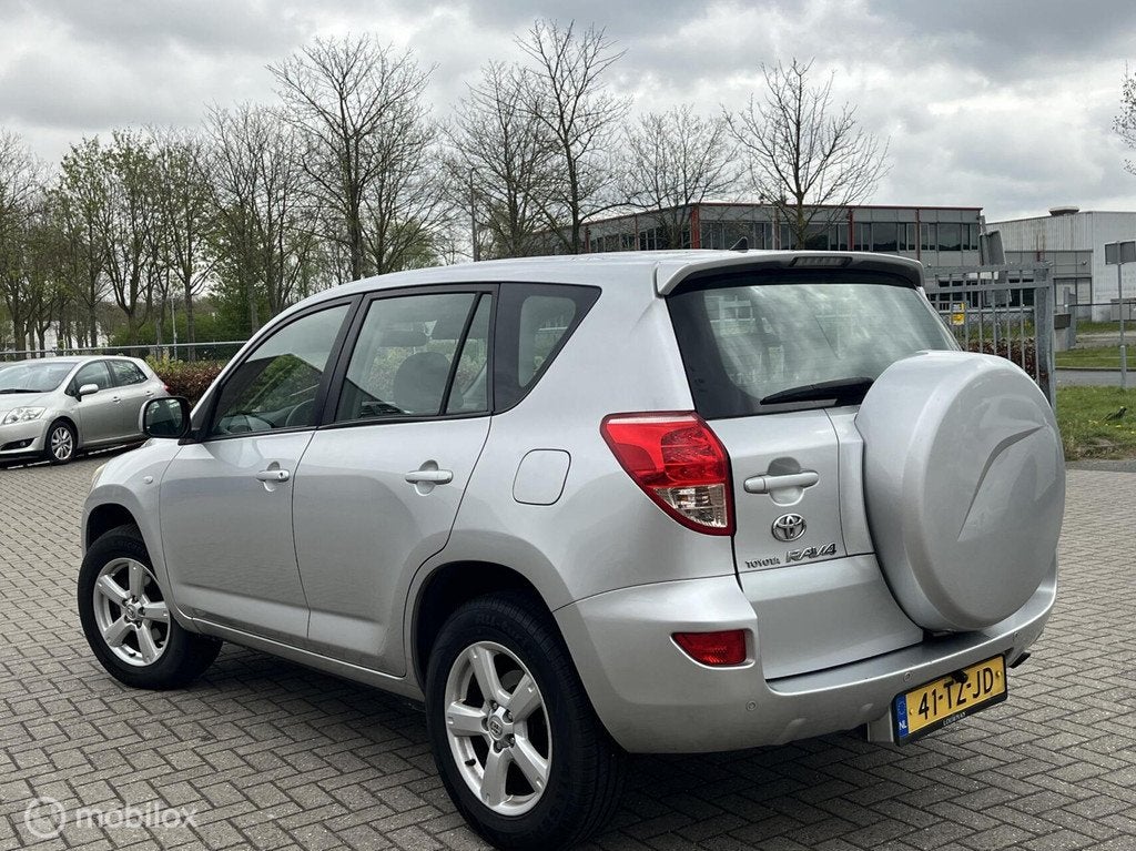 Toyota RAV4 2.0 VVTi 4WD Automaat,Airco,NAP, Nieuwe APK! Dea, Auto's, Automaat, 1998 cc, Gebruikt, 4 cilinders