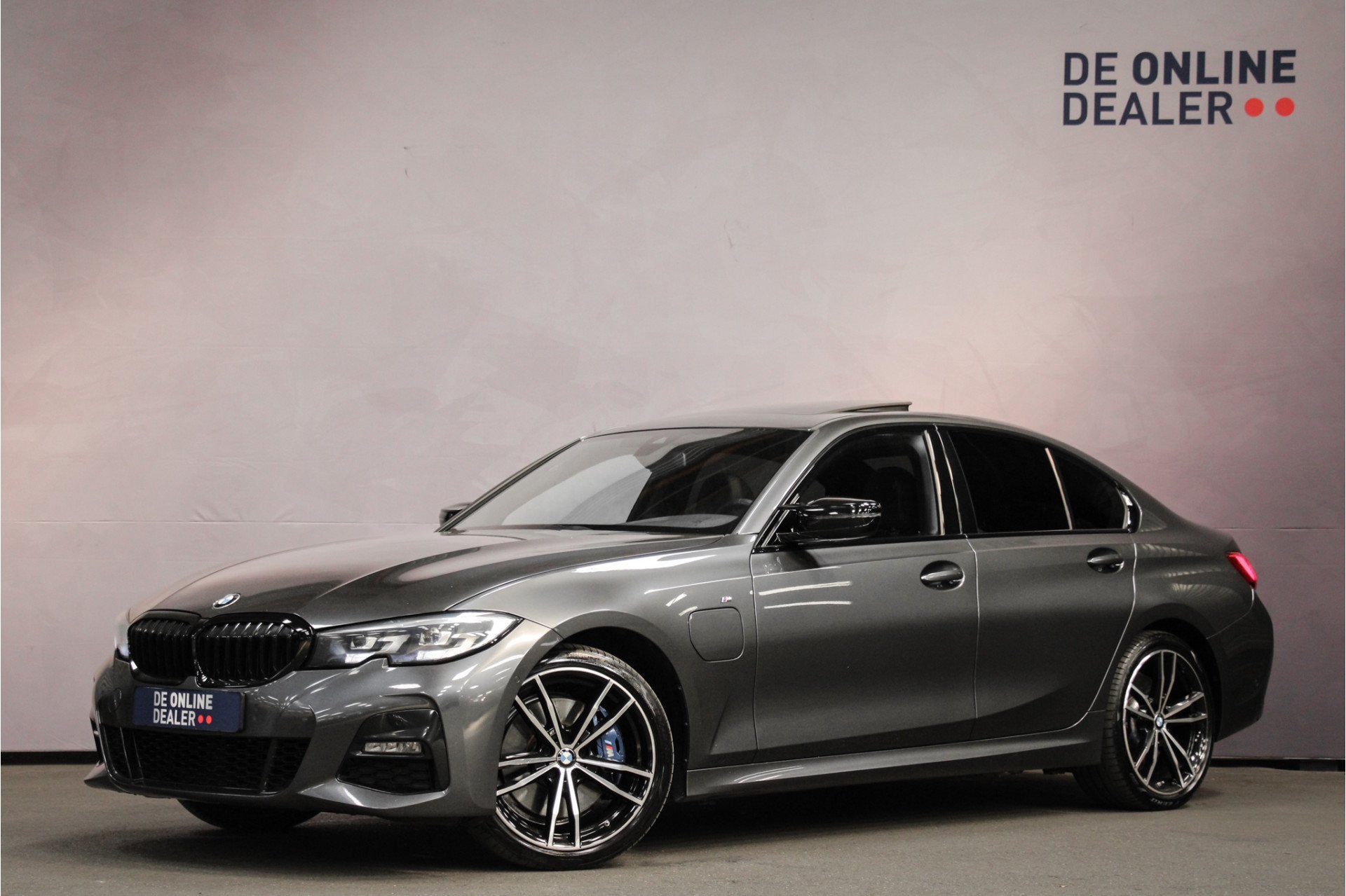 BMW 3-serie 330e M-Sport Shadow |Schuifdak|Sfeer|Carplay|Cam, Auto's, Automaat, 1998 cc, Euro 6, 4 cilinders