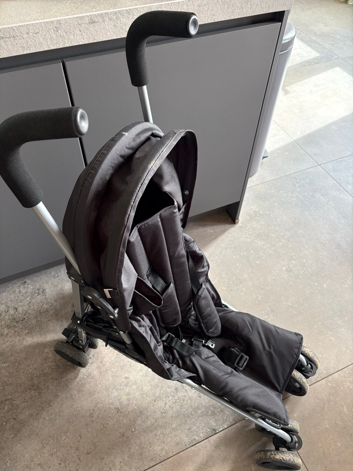 Maclaren buggy - zwart, Kinderen en Baby's, Ophalen of Verzenden, Gebruikt, Maclaren, Verstelbare rugleuning