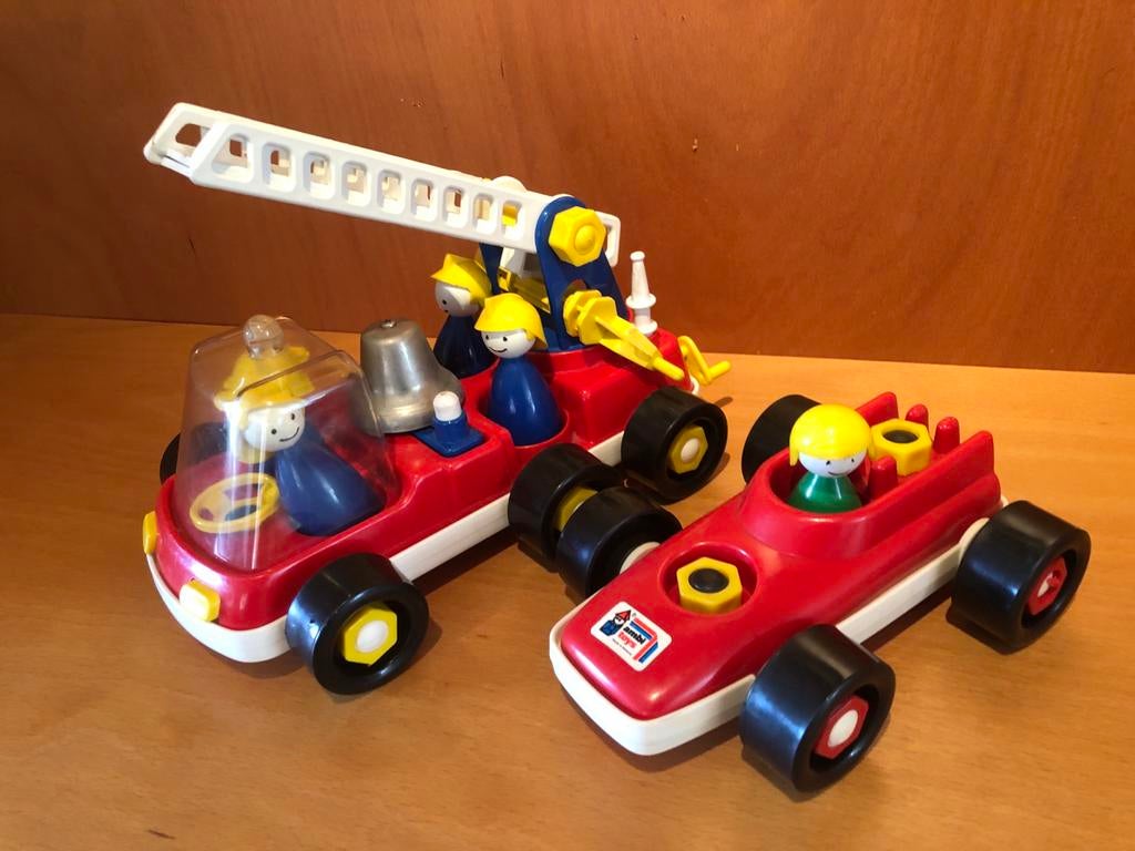 Ambitie Toys Brandweerauto & Raceauto met sleutels, Ophalen of Verzenden, Gebruikt