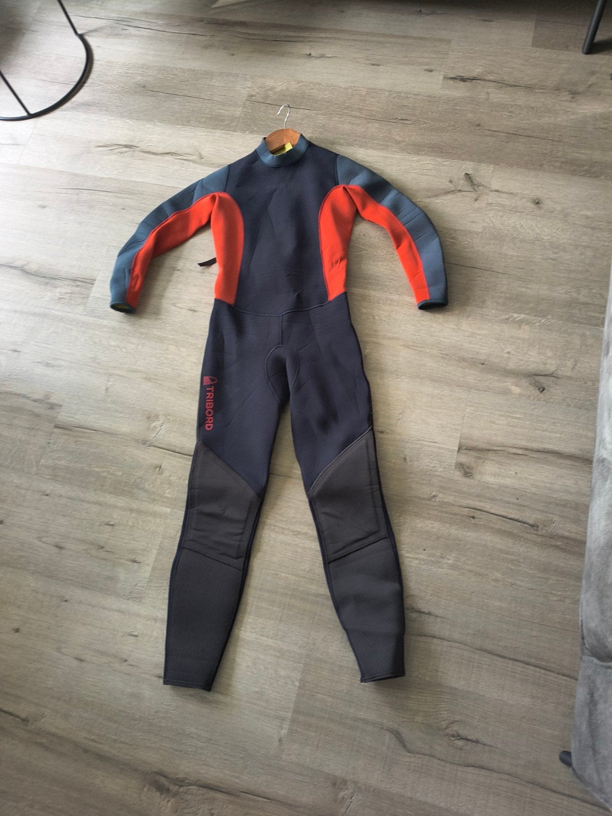 wetsuit geschikt voor 10 jarige ongeveer, Watersport en Boten, Ophalen, Wetsuit, Kind, Zo goed als nieuw