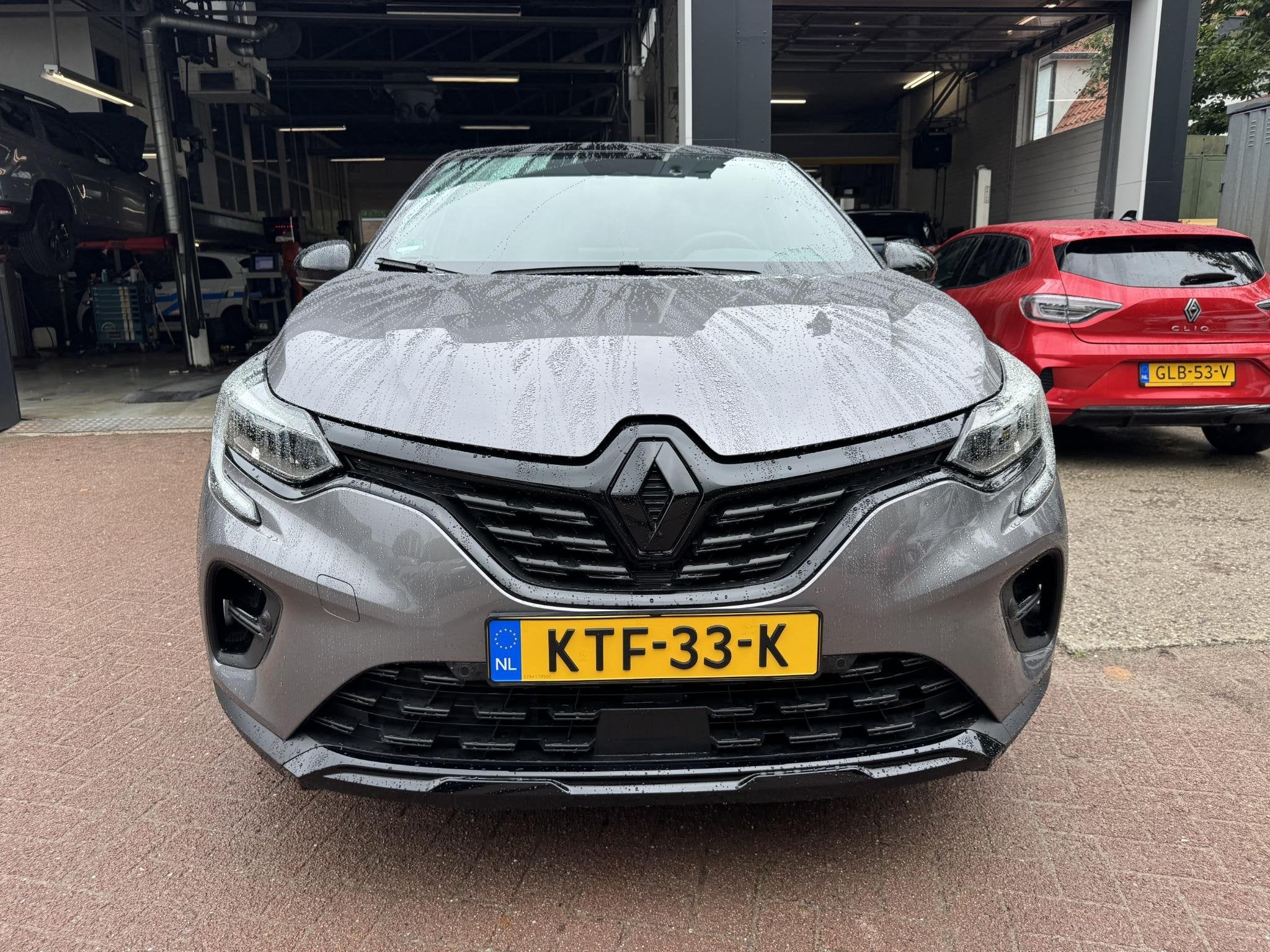 Renault Captur 1.6 E-Tech Plug-in Hybrid 160 Rive Gauche, Auto's, Renault, Gebruikt, 4 cilinders, Leder en Stof, Plug-in hybride