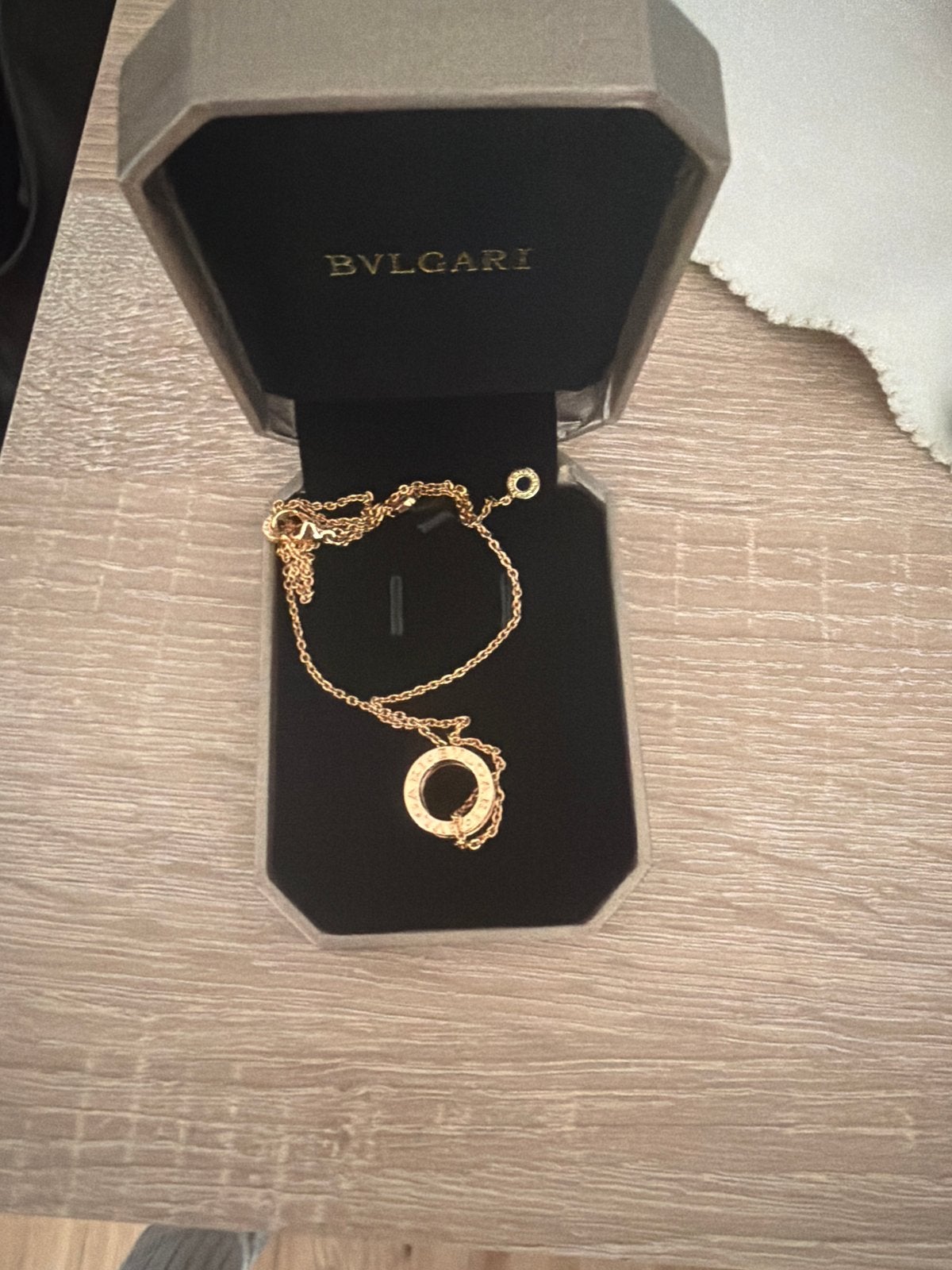 Zara ketting in geelgoud, Ophalen of Verzenden, Zo goed als nieuw, Goud, Met hanger