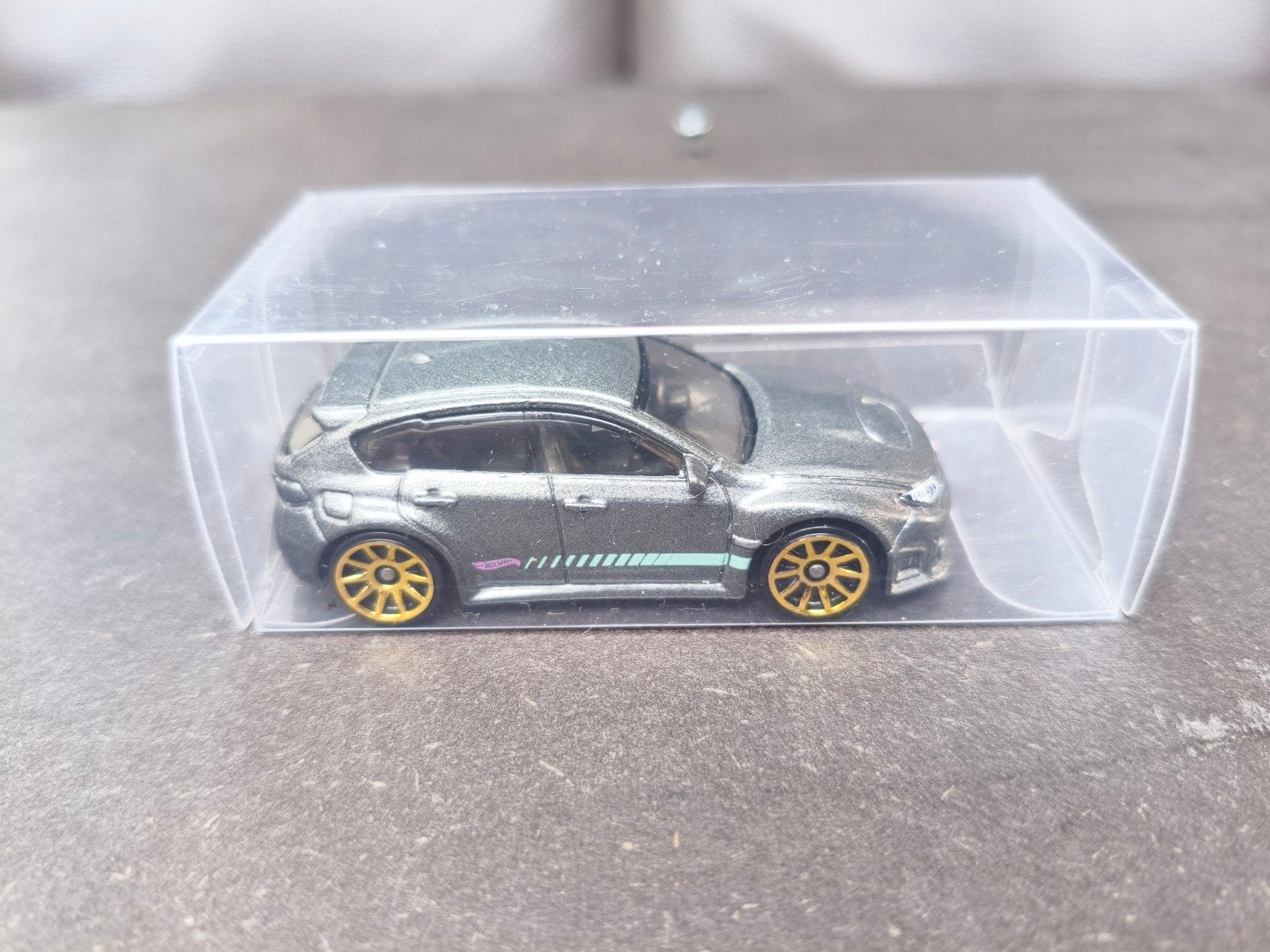 Hot Wheels Subaru Impreza WRX STI - Grijs met gouden velgen, Ophalen of Verzenden, Zo goed als nieuw, Auto