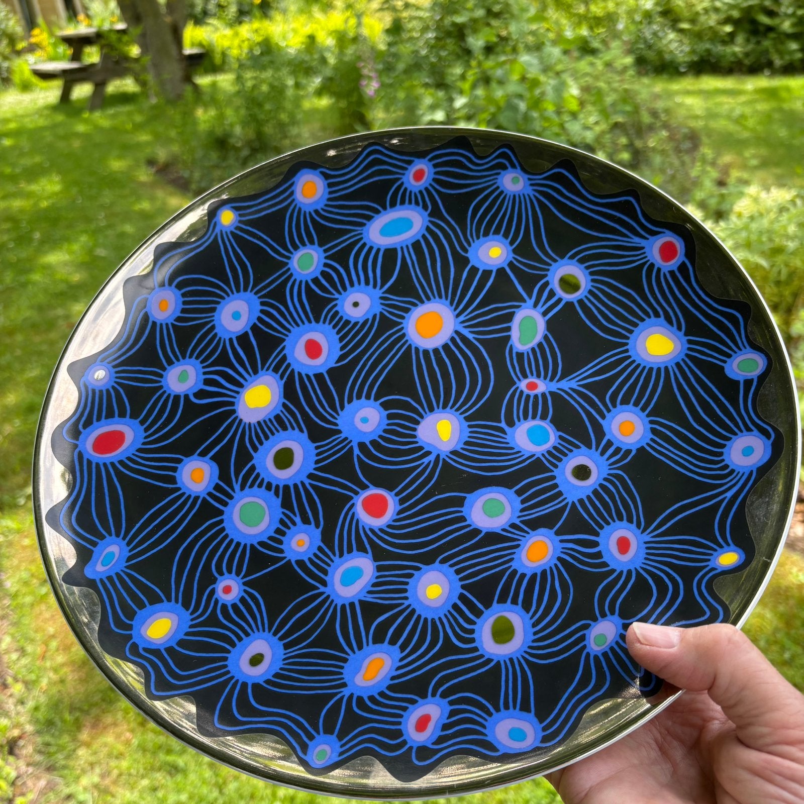 Prachtig bord van Pylones (France) design Laurent Mouveau, Ophalen of Verzenden, Zo goed als nieuw, Overige stijlen, Bord(en)