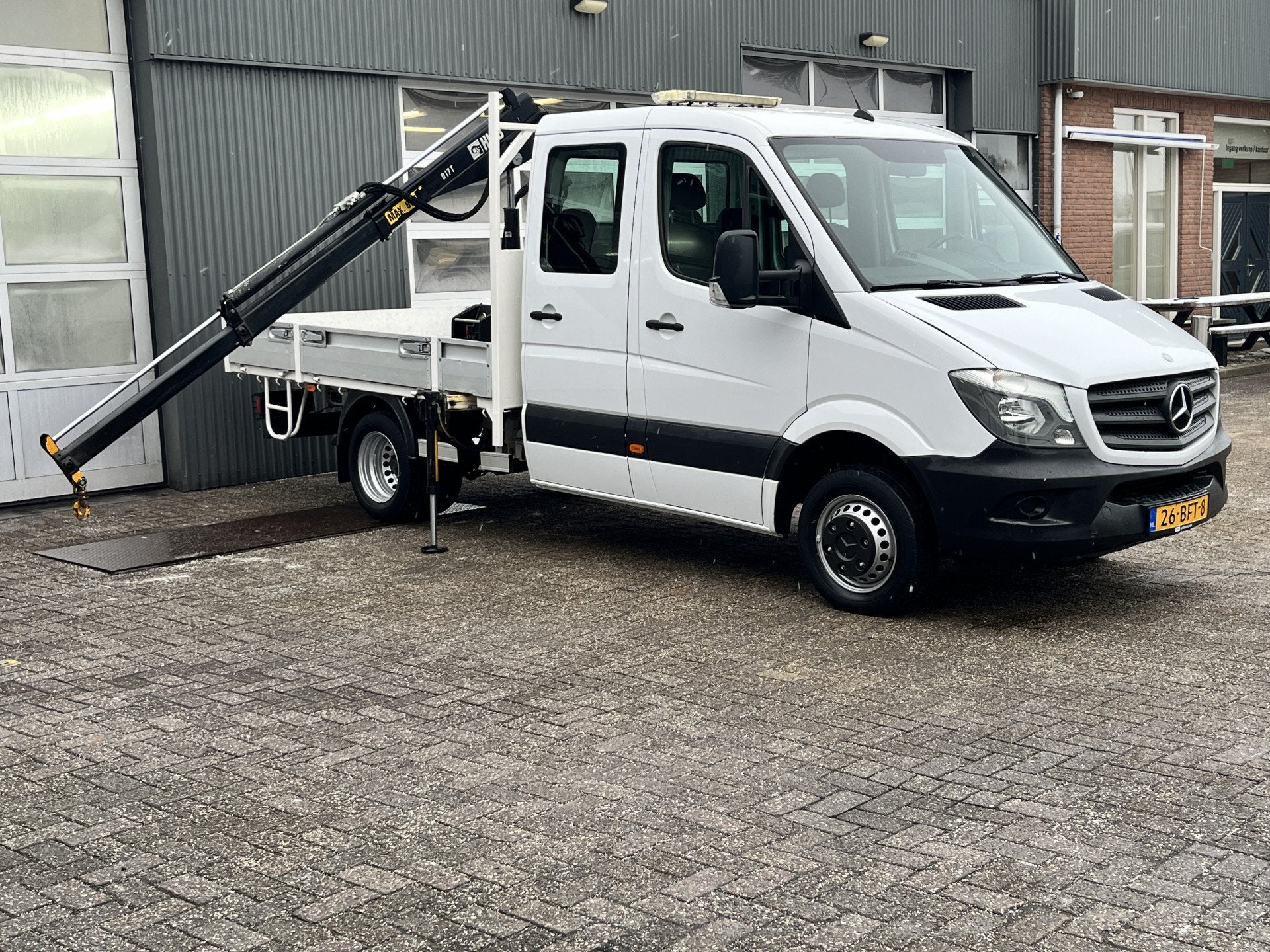 Mercedes-Benz Sprinter 513 cdi 130pk DC Laadkraan Hiab 017T, Stof, Gebruikt, 4 cilinders, Wit