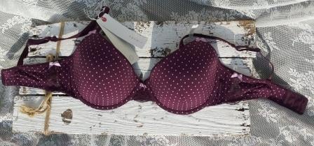 Nieuwe BH van Esprit. Aubergine + nopjes. 80 C Lingerie, Esprit, Ophalen of Verzenden, Overige kleuren, BH